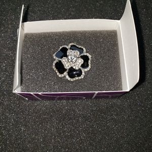 Lia Sophia "Dahlia" Cut Crystals Ring Size 6